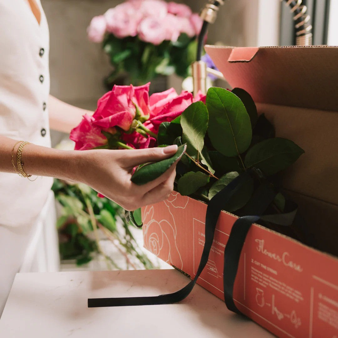 50 Red Roses Dubai – Elegant Dome Bouquet, Free Same Day Delivery | Bambi