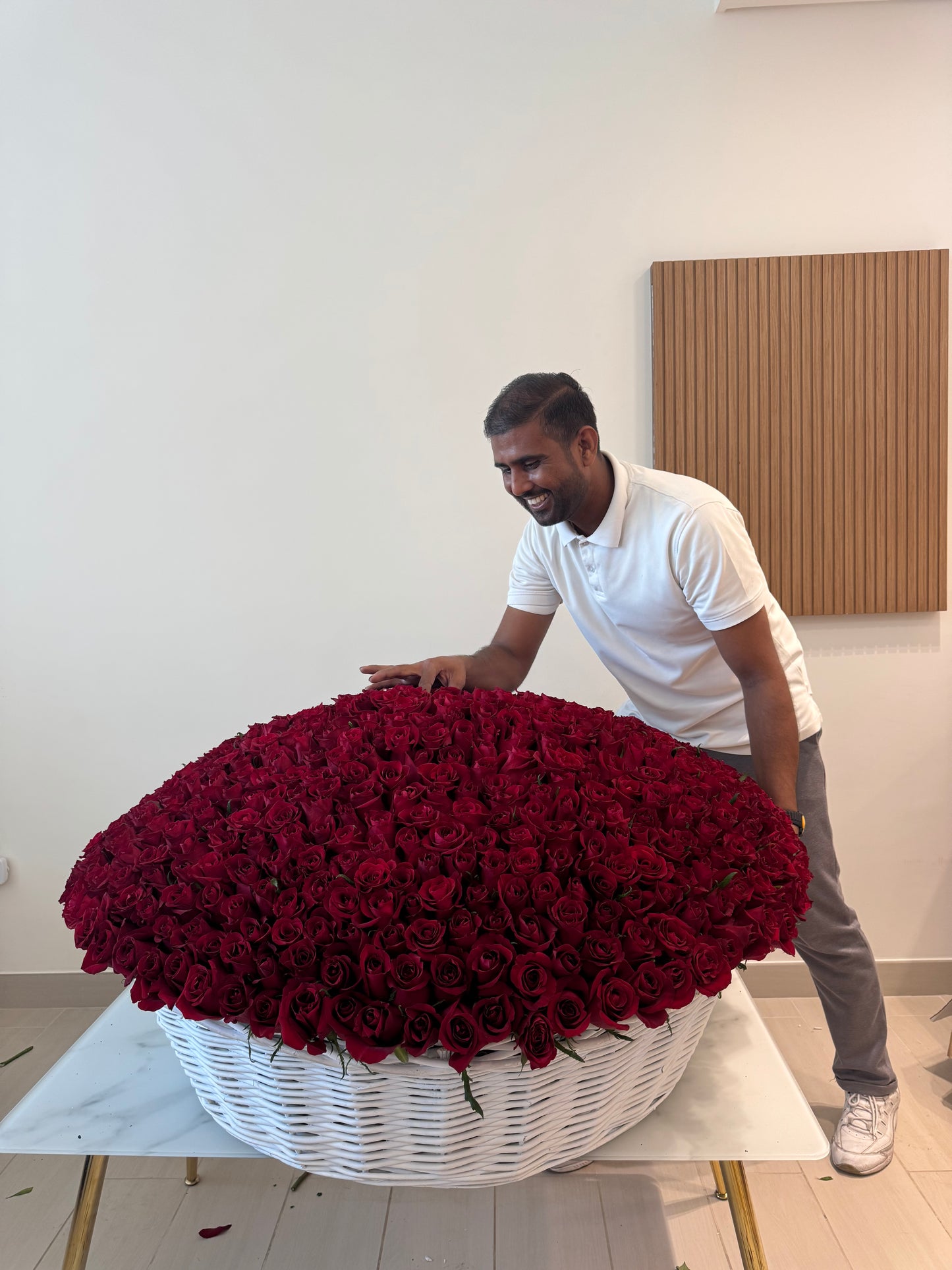 1001 Red Roses Basket Dubai – Luxury Flower Arrangement | Bambi.ae - Bambi
