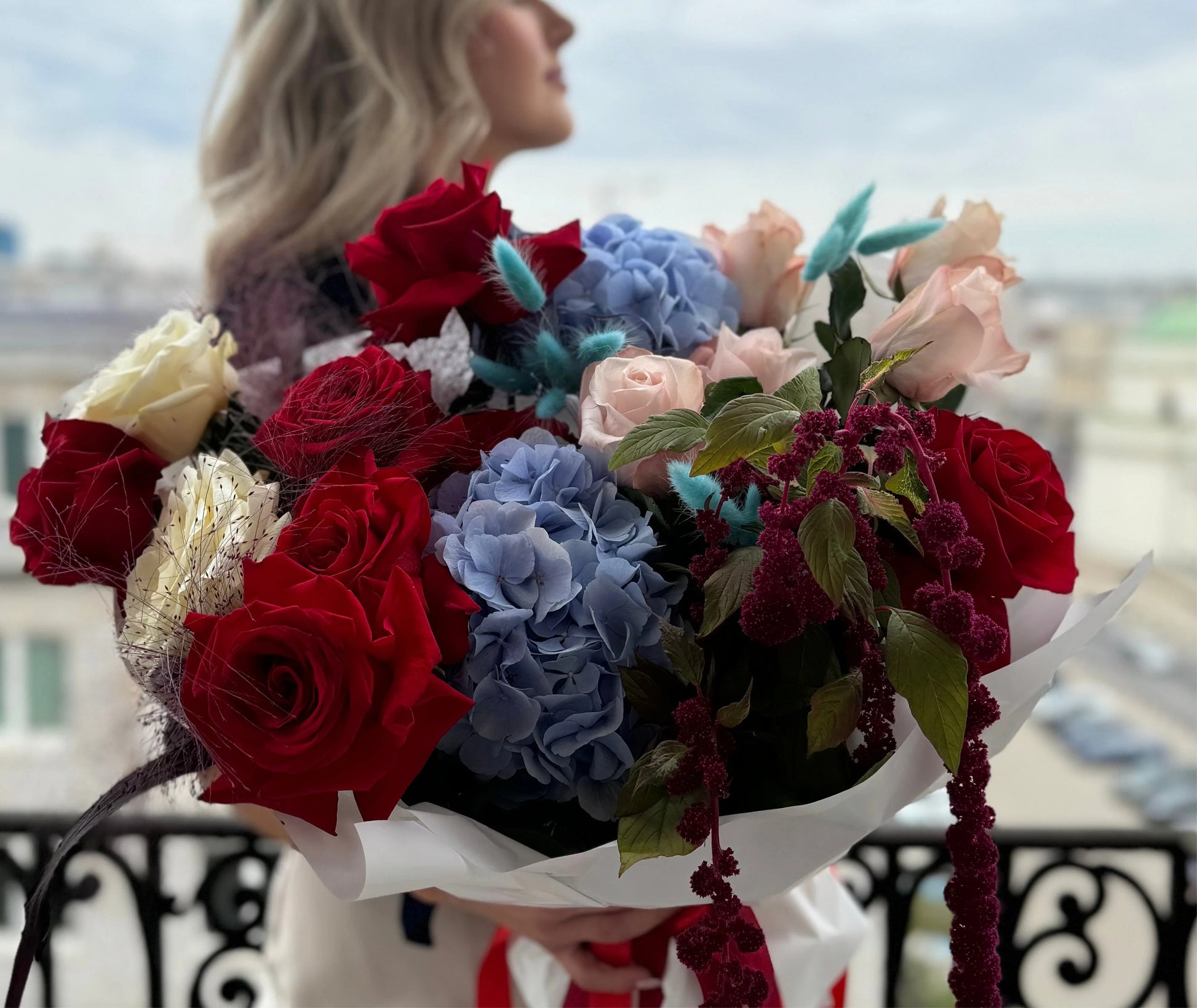 Roses, Hydrangea, Eustoma and Amaranthus – Sunny Day Bouquet | Bambi