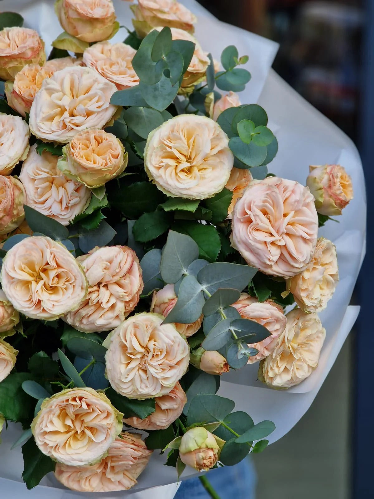 Pastel Branch Roses – Elegant Bouquet for Her | Bambi