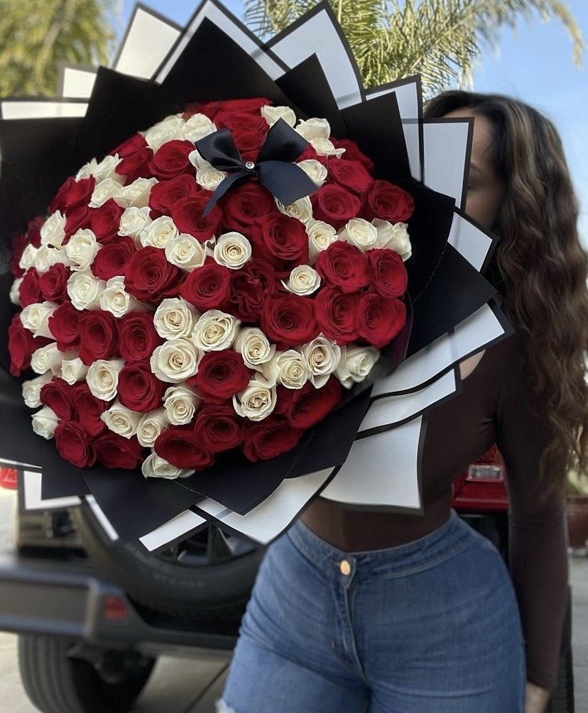 101 Red & White Roses Dubai | Luxury Bouquet | 4-Hour Delivery – Bambi