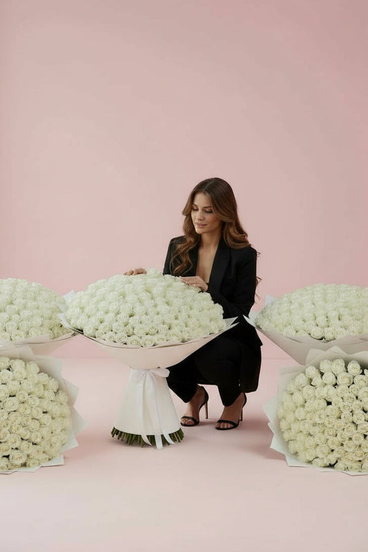 5x 101 white rose bouquets