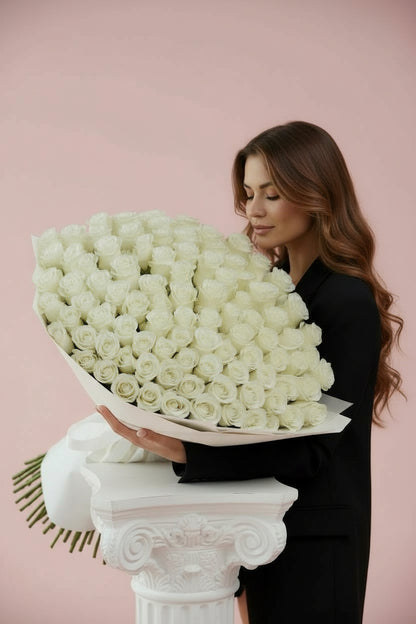 1 bouquet of white roses, 151 count