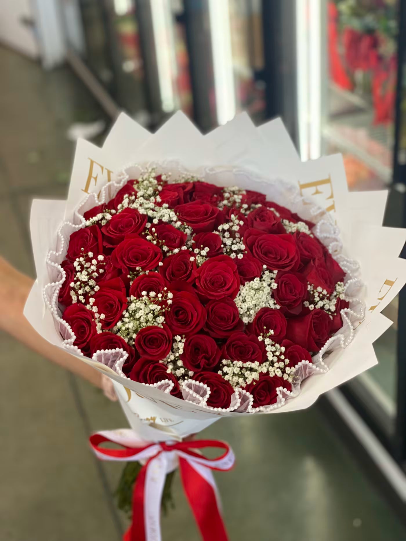Rose - 150 Luxury Red Roses - Bambi