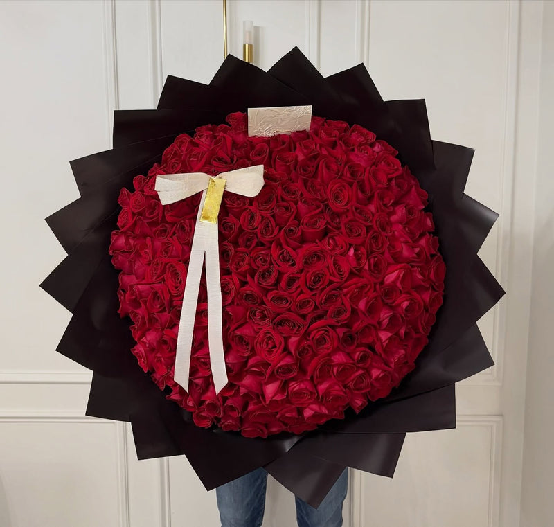 300 Red Roses Dubai | JUMBO Grand Dome Arrangement | 4-Hour Delivery – Bambi