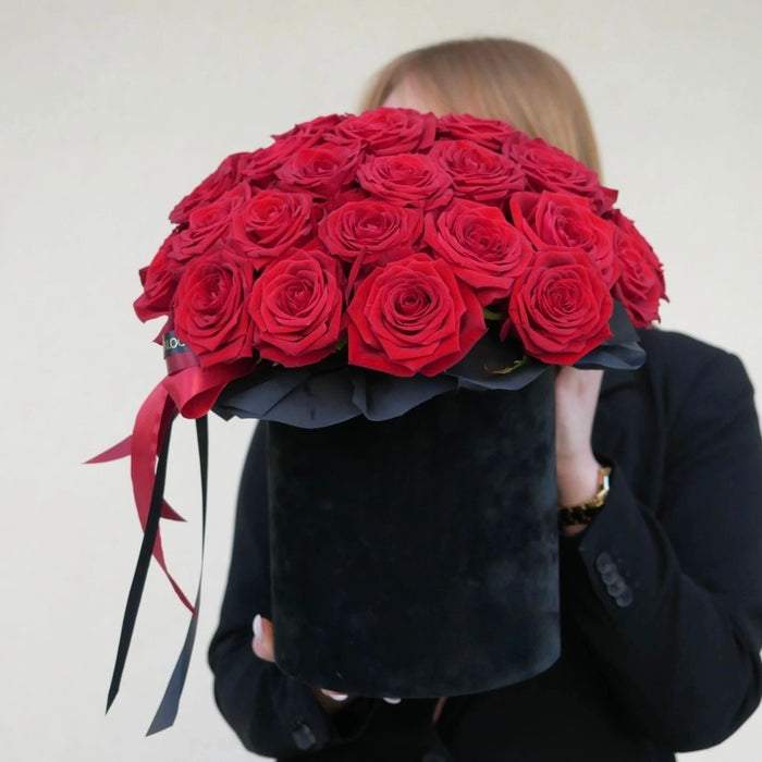 Red Roses Black Hat Box Dubai | Luxury Dome Arrangement of Red Roses - Bambi