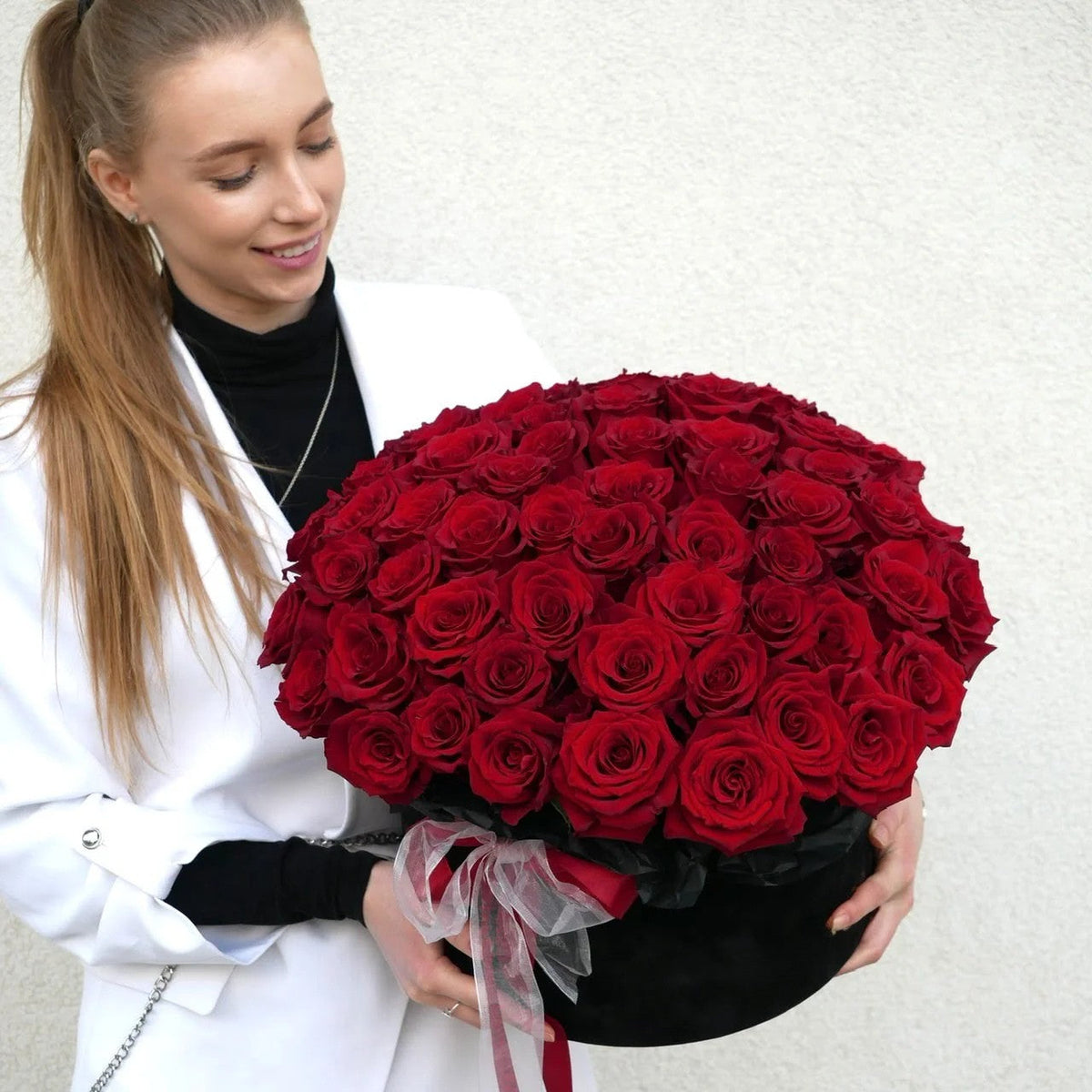75 Red Roses Black Hat Box Dubai | Luxury Dome, Free Delivery