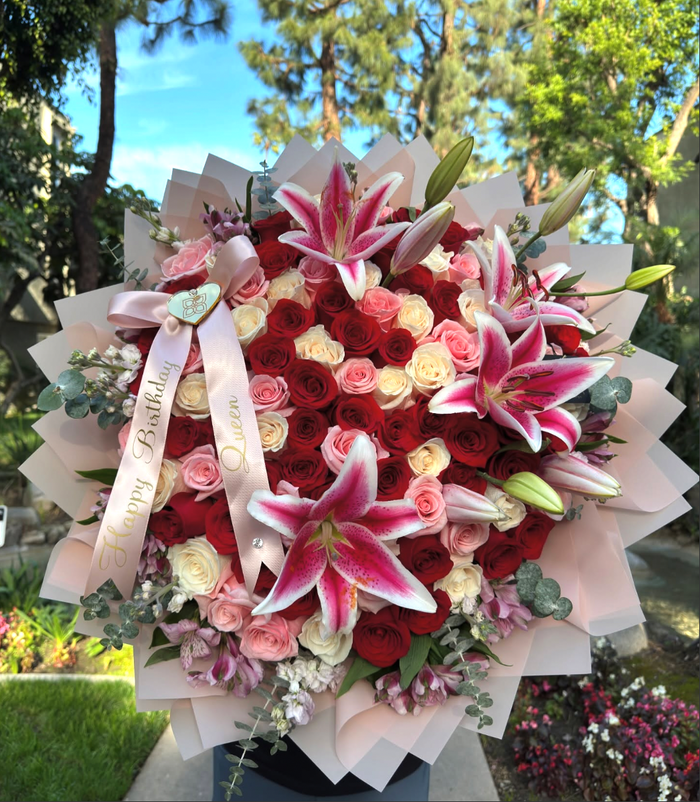 50 Roses & Lilies Dubai | Luxury Mixed Bouquet | 4-Hour Delivery – Bambi