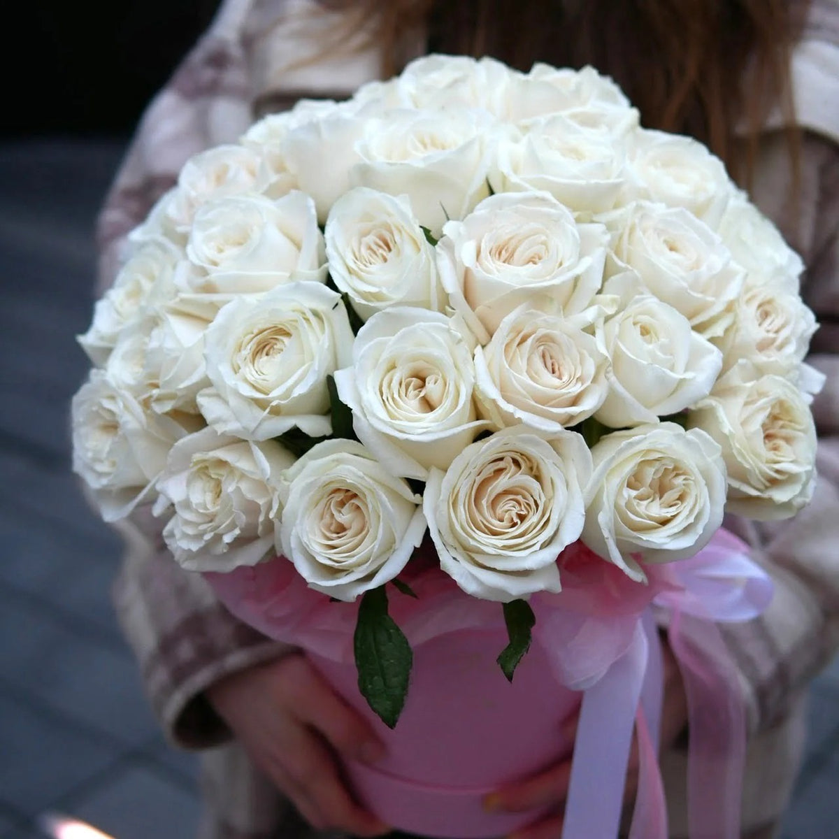 White Roses Hat Box Dubai 101–301 Stems by Bambi - Bambi