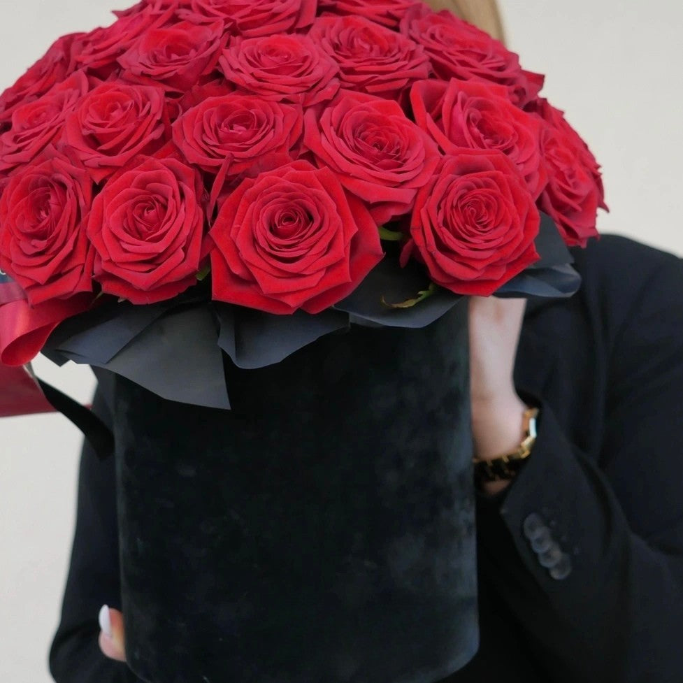 Rouge - Box Luxury Red Roses - Bambi