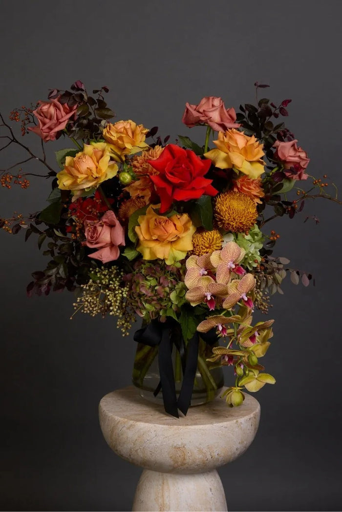 Desert-Toned Flowers Glass Vase Arrangement Dubai | Warm Neutral Blooms - Bambi