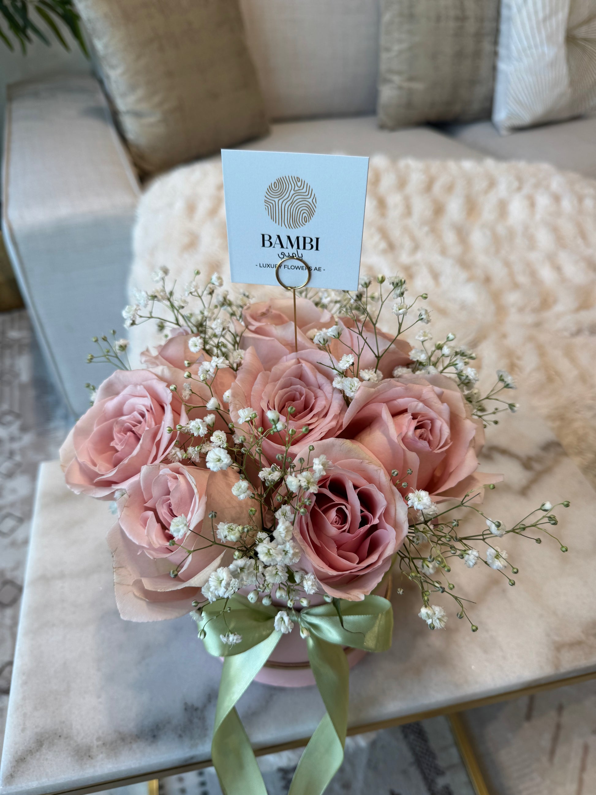 Ivory - 8 Pink Roses & Babies Breath in a Hat Box - Bambi