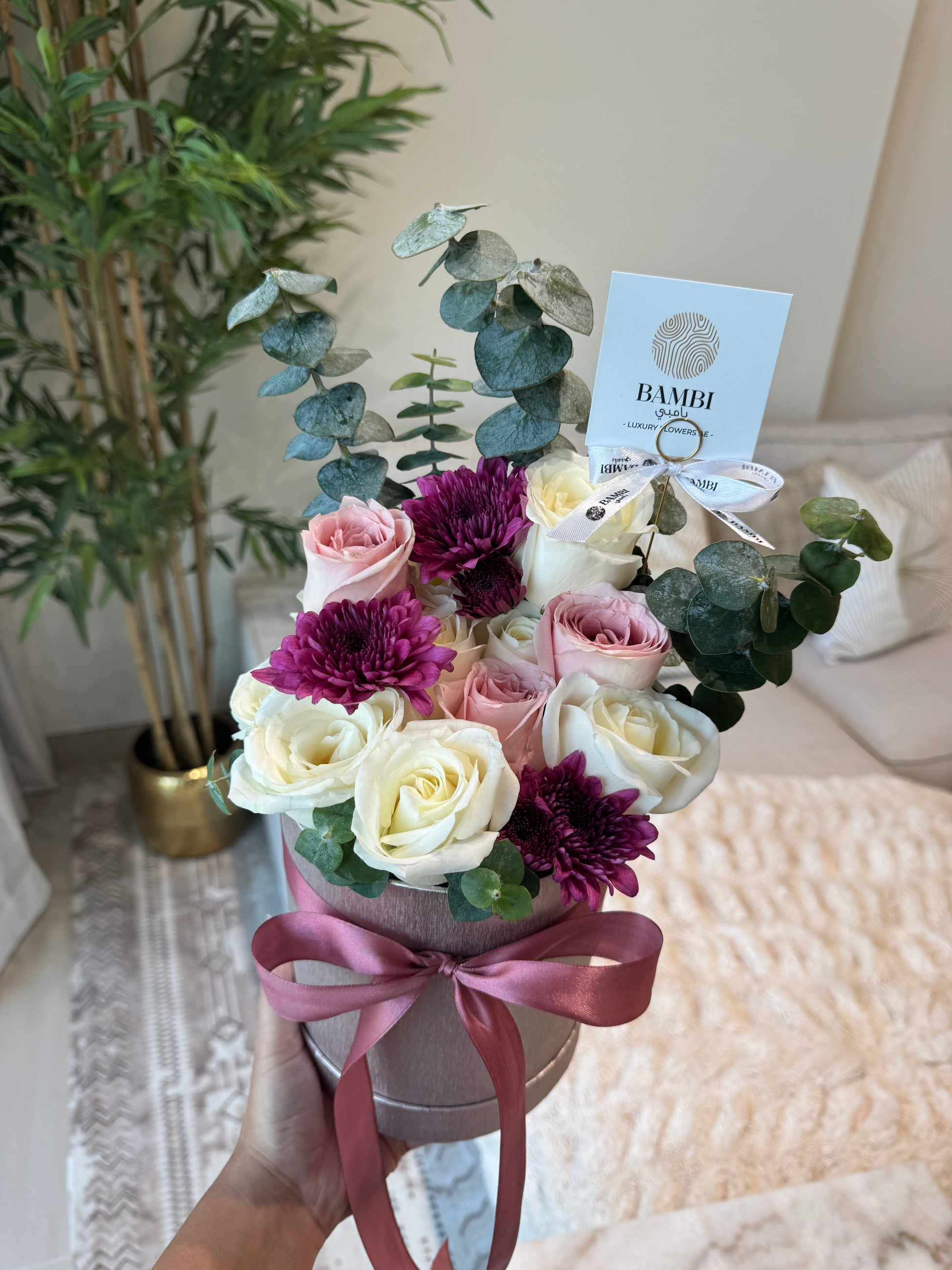 Fleuris Premium - Mixed Rose and Carnations Box - Bambi
