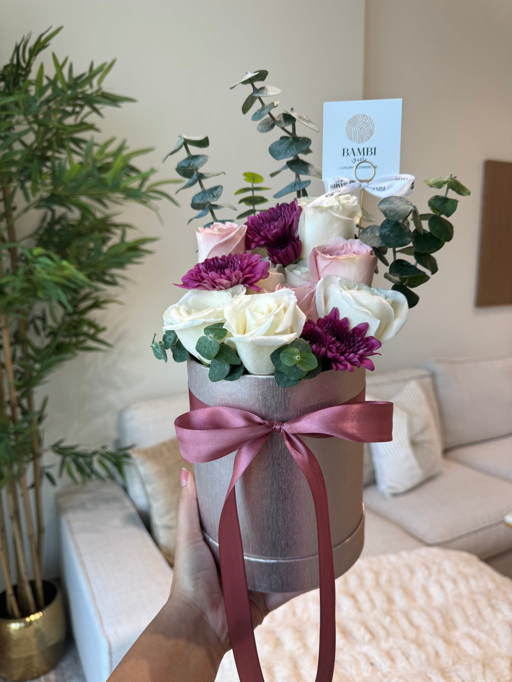 Fleuris Premium - Mixed Rose and Carnations Box - Bambi