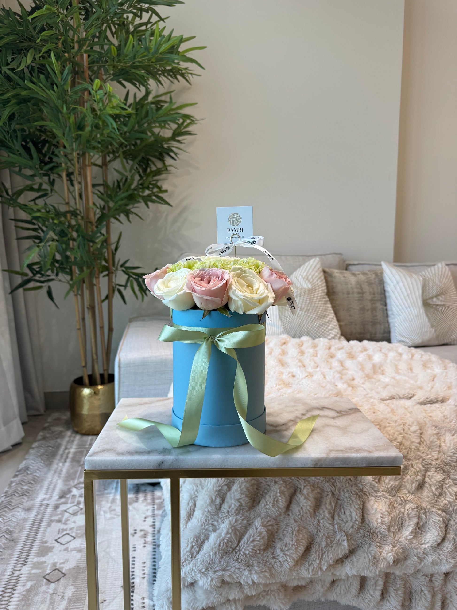 Lumière - Premium Rose and Carnation Box - Bambi