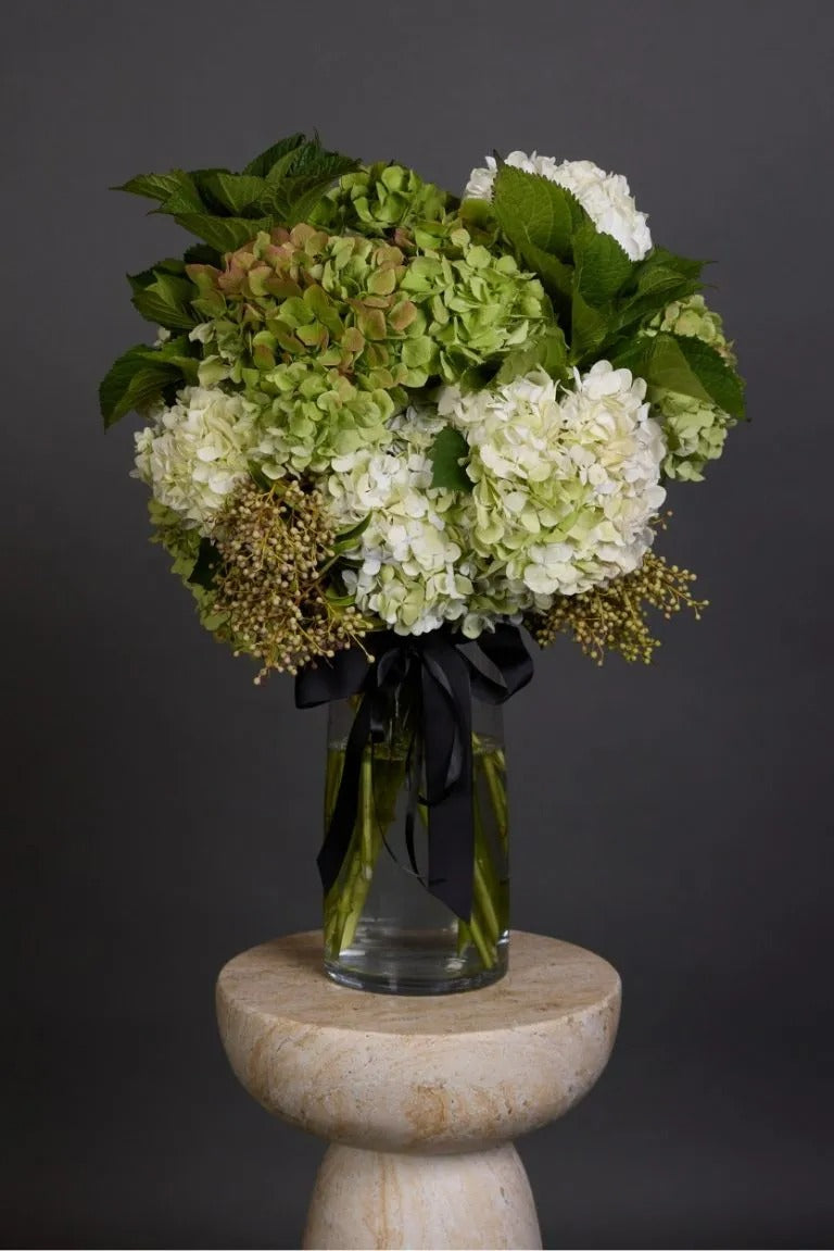Hydrangea Arrangement Dubai | Fresh Hydrangea Flower Vase - Bambi