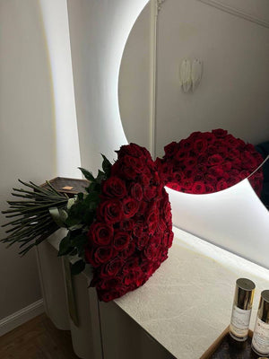 110 Red Roses Dubai – Grand Dome Hat Box, Same-Day Flower Delivery | Bambi.ae