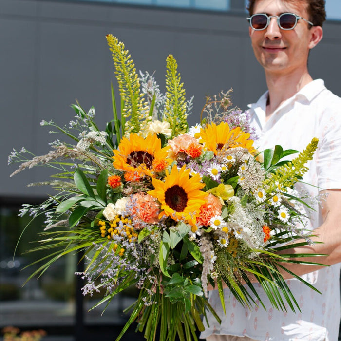 Sunflowers and Carnations Flower Garden Bouquet – Colourful Hand-Tied | Bambi - Bambi