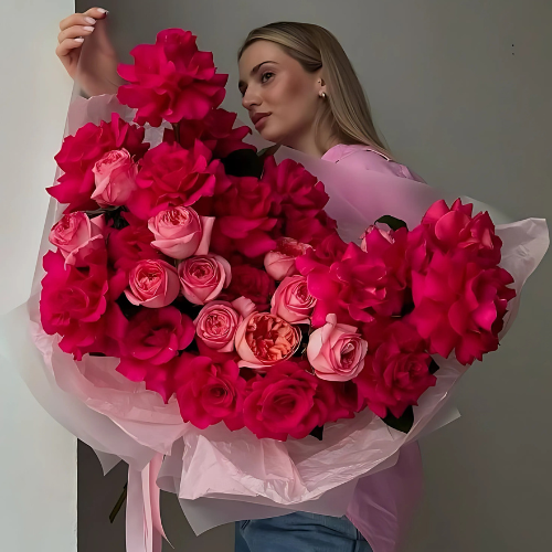 Pink Reflexed Roses Bouquet – Extra Large Luxury Arrangement | Bambi