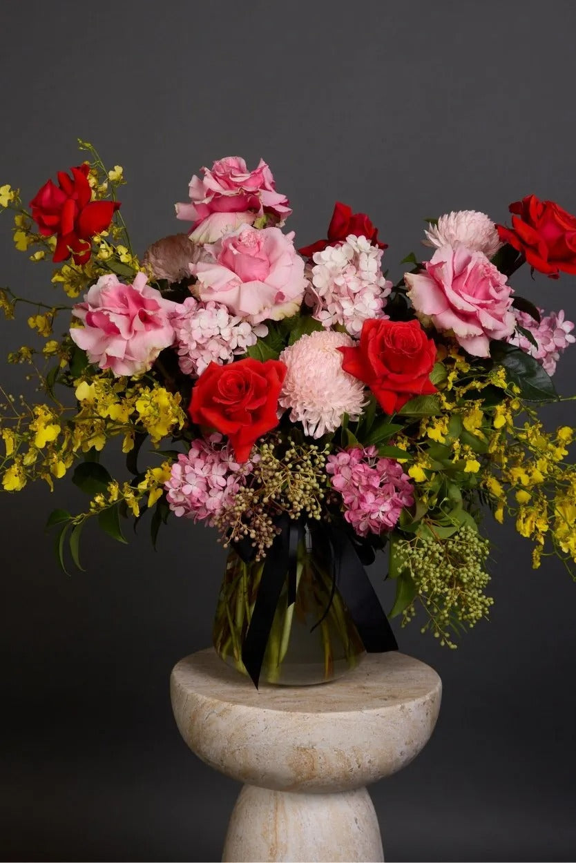 Luxury Seasonal Flowers Glass Vase Arrangement | Bambi - Bambi