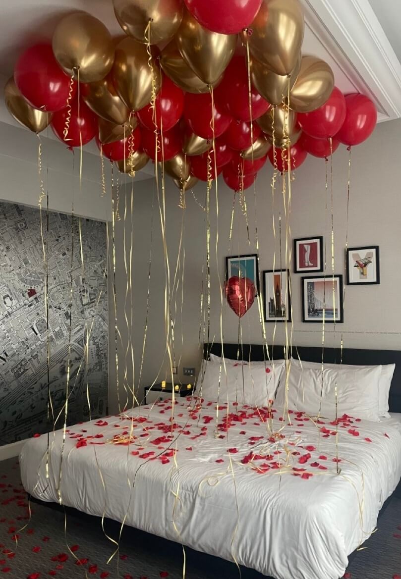 Helium Balloons – 40 pcs Red and Gold  | Bambi Dubai - Bambi