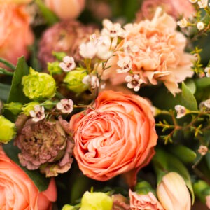 Roses & Seasonal Flowers Bouquet – Elegant Hand-Tied Bouquet | Bambi