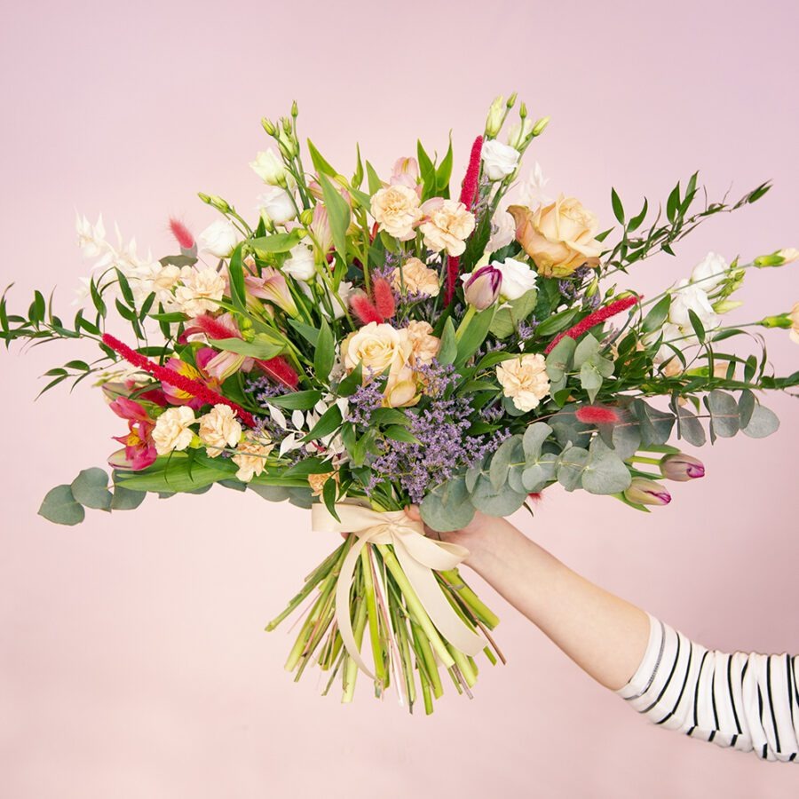 Boho Bouquet – Seasonal Hand-Tied Flowers | Bambi