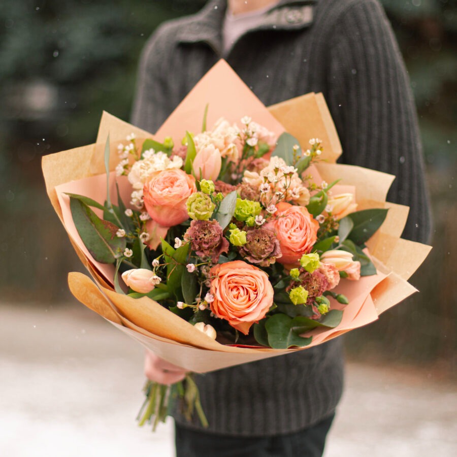 Roses & Seasonal Flowers Bouquet – Elegant Hand-Tied Bouquet | Bambi