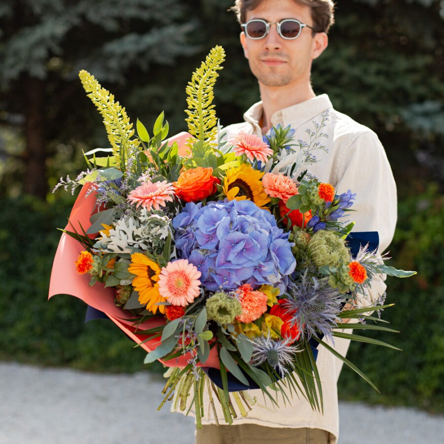 Hydrangea and Sunflowers Pastel Summer Bouquet – Colourful Hand-Tied | Bambi