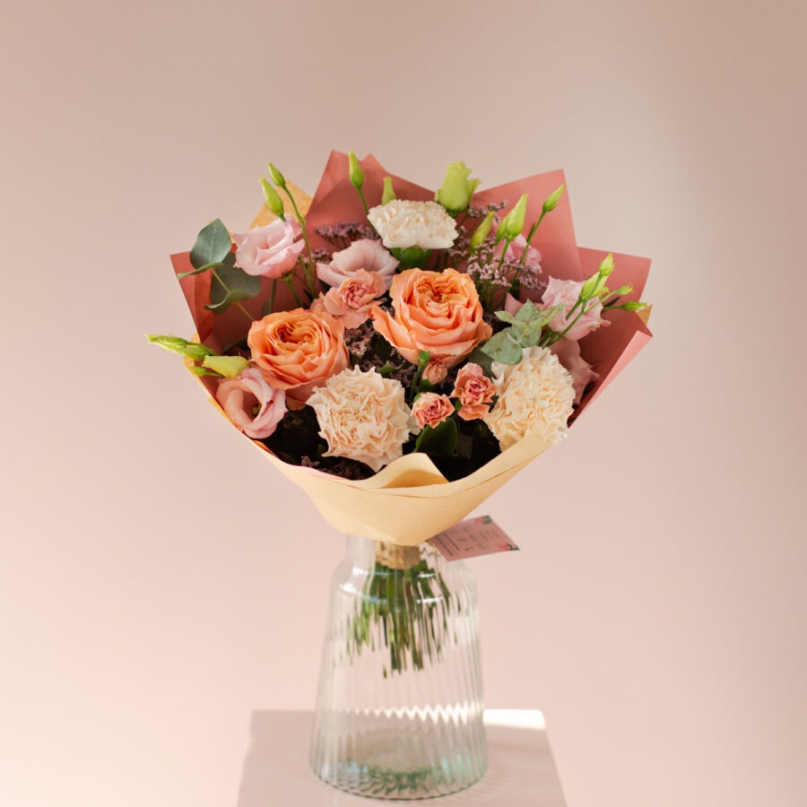 Carnations & Lisianthus Bouquet – Elegant Hand-Tied Bouquet | Bambi