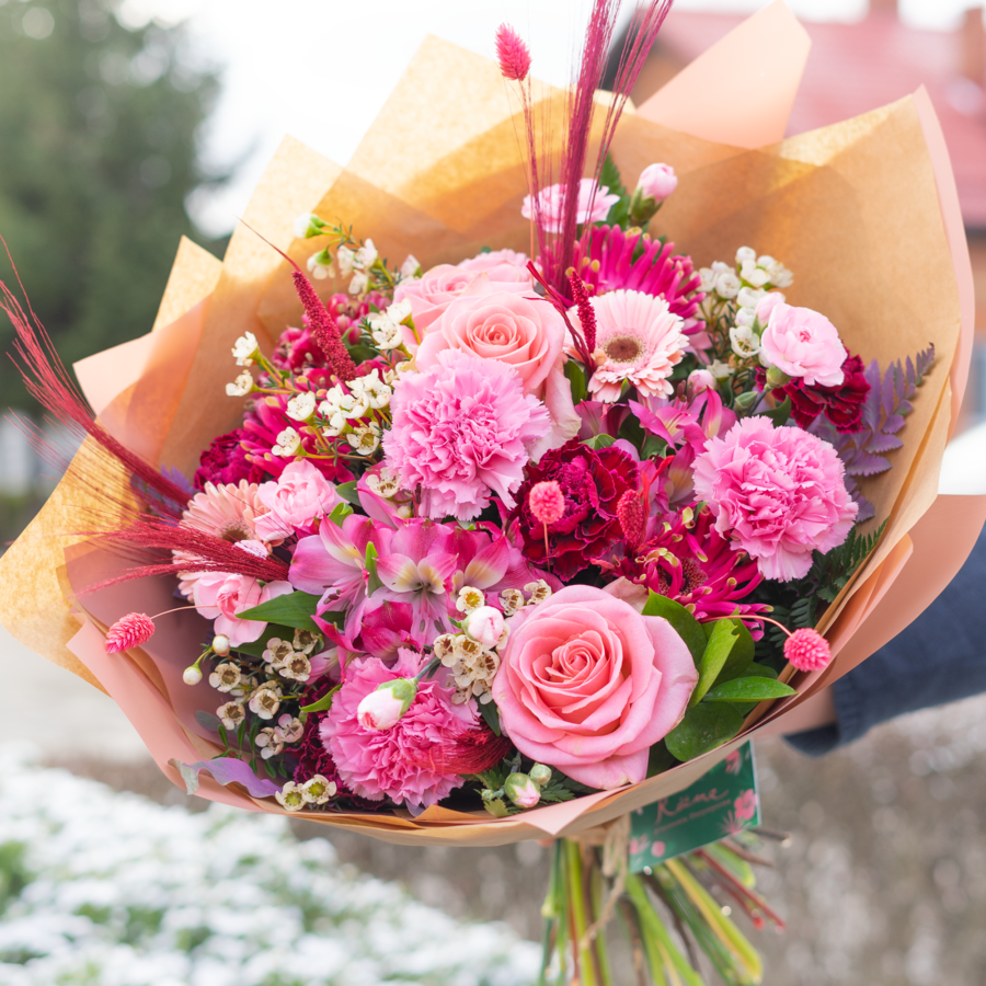 Rose Love Bouquet – Romantic Pink & Fuchsia Roses | Bambi