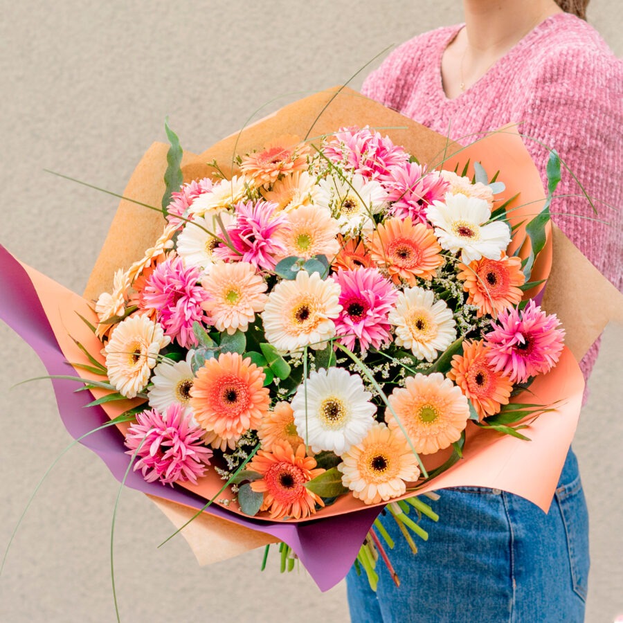 Gerberas & Seasonal Flowers Bouquet – Elegant Hand-Tied Bouquet | Bambi