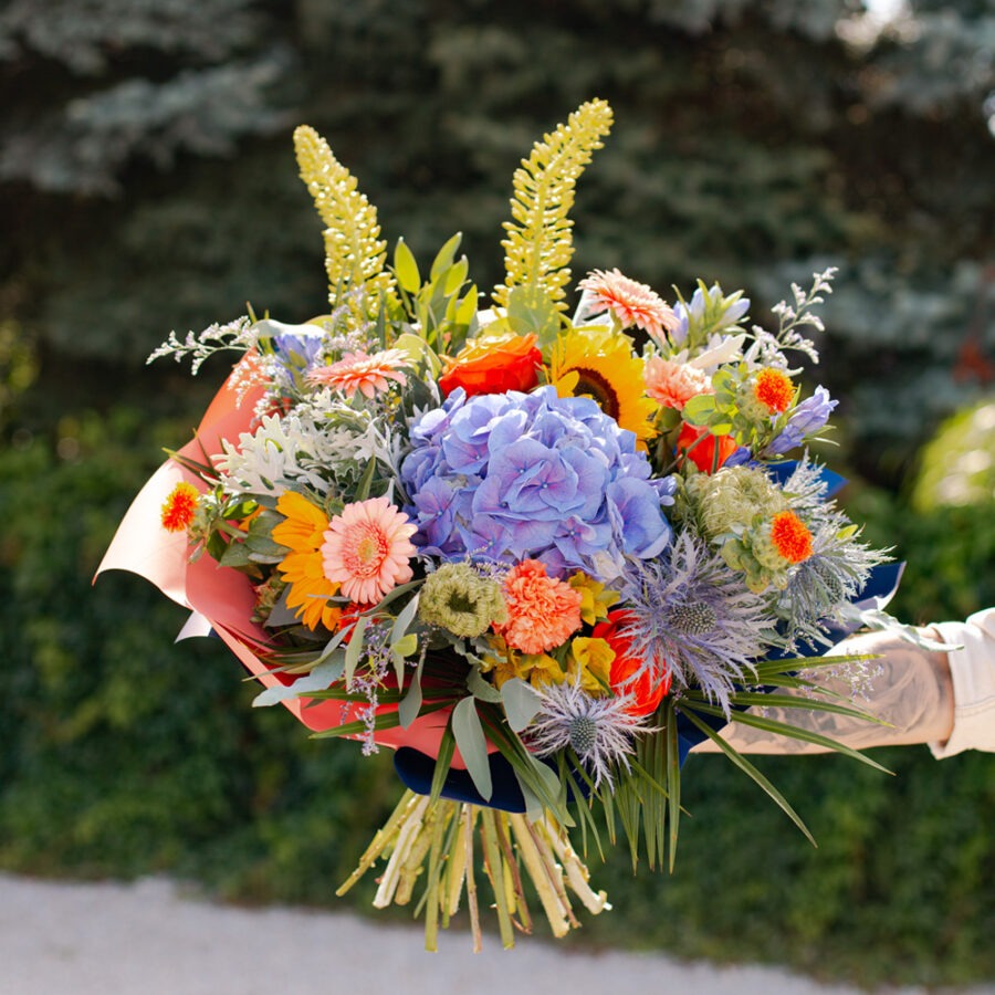 Hydrangea and Sunflowers Pastel Summer Bouquet – Colourful Hand-Tied | Bambi