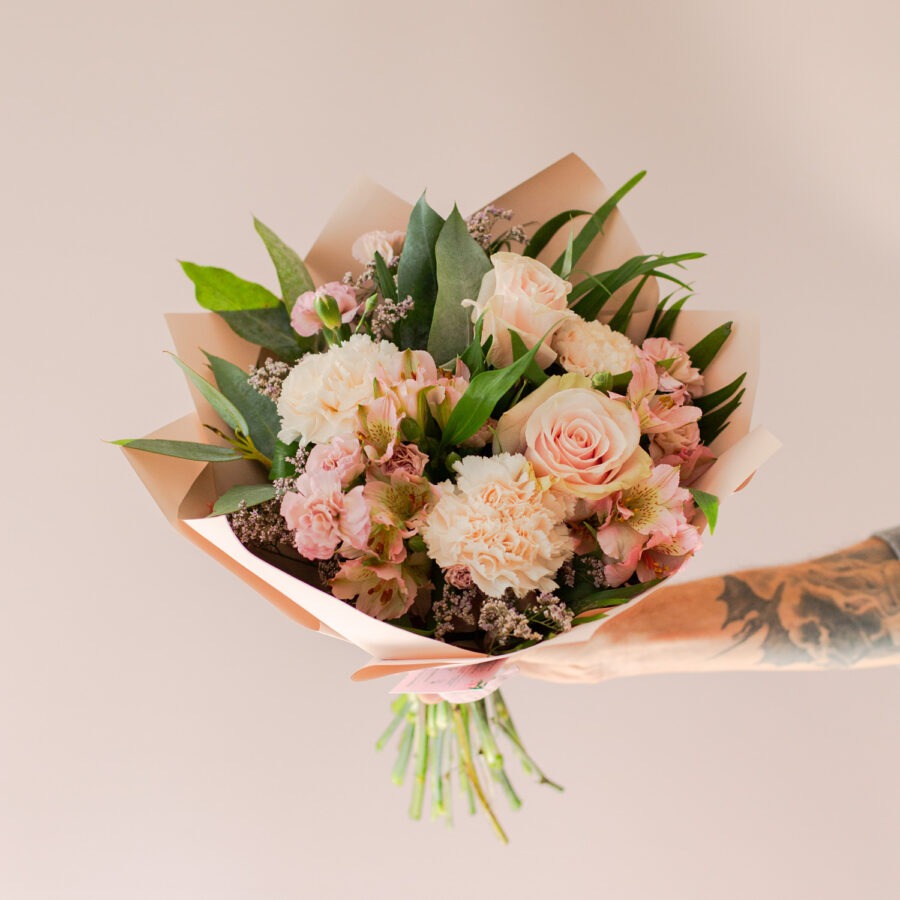 Carnations & Alstroemeria Bouquet – Elegant Hand-Tied Bouquet | Bambi