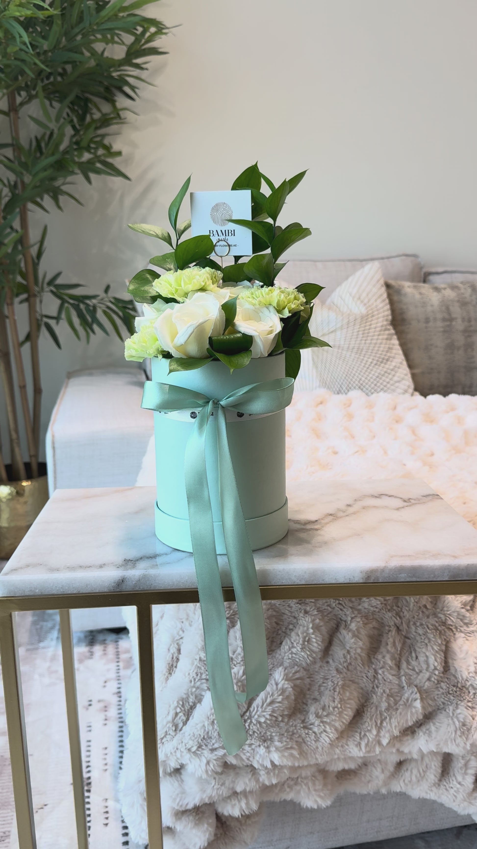 Opale Premium - Mixed Rose and Carnation Box - Bambi