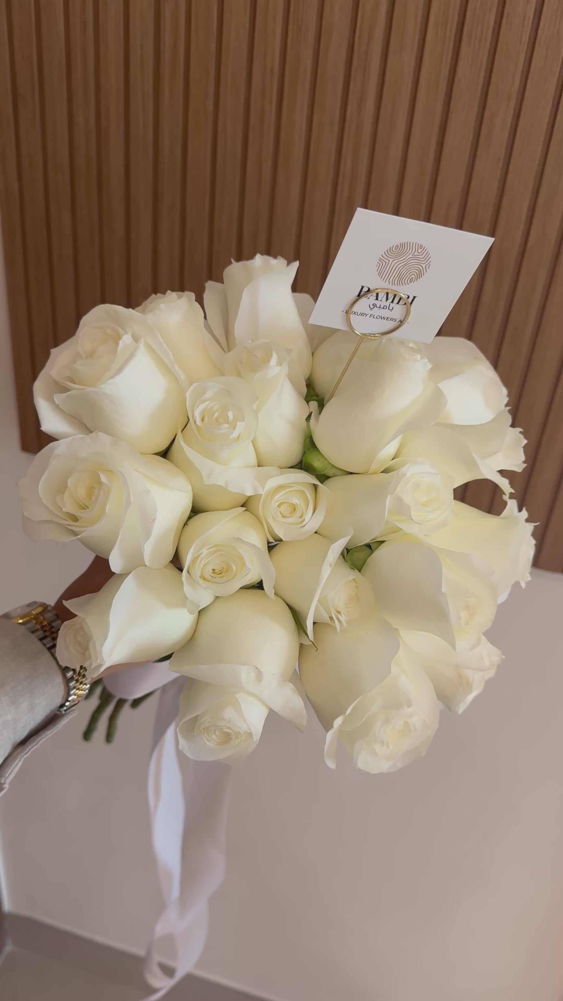 Rose - 20 Luxury White Roses - Bambi