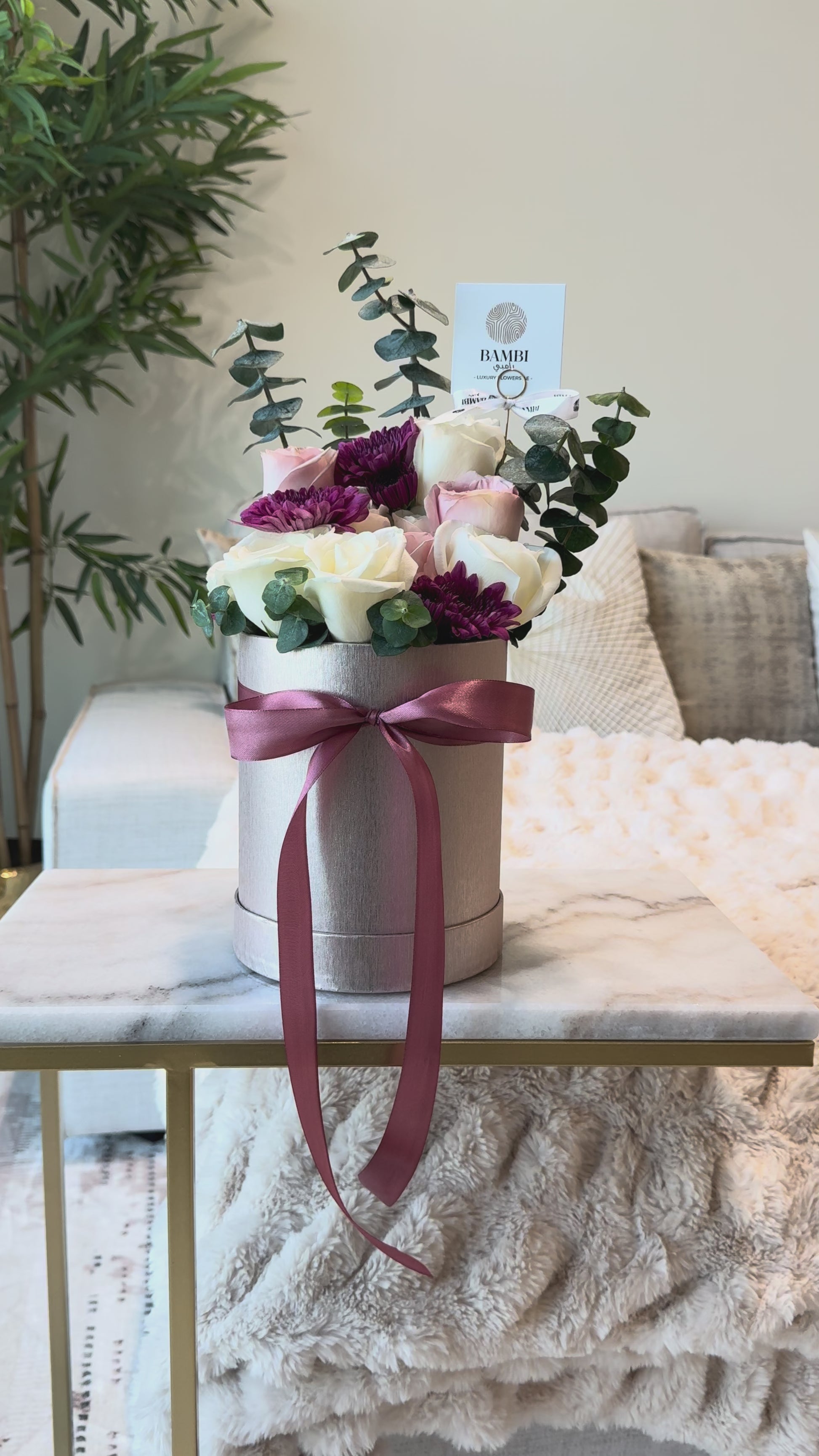 Fleuris Premium - Mixed Rose and Carnations Box - Bambi
